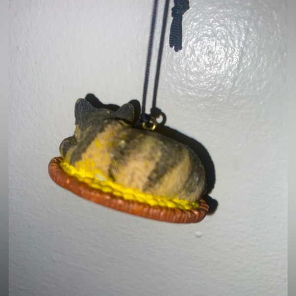 Realistic looking mouse and cat wind chime - Picture 6 of 6